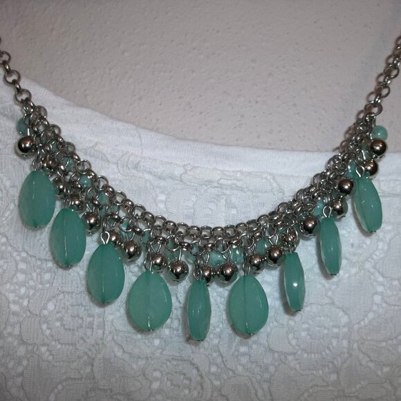 Green Jewelry Necklace Earrings Beaded Silver Set Pair Statement Accessory C716 - Picture 5 of 5